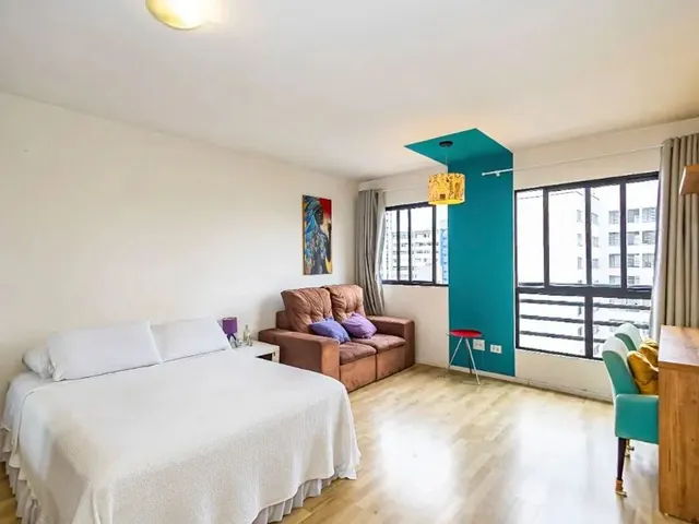 Outro 1 quarto e 1 banheiro, à venda, no bairro Centro em Curitiba
