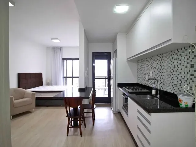 Outro 1 quarto e 1 banheiro, à venda, no bairro Bigorrilho em Curitiba