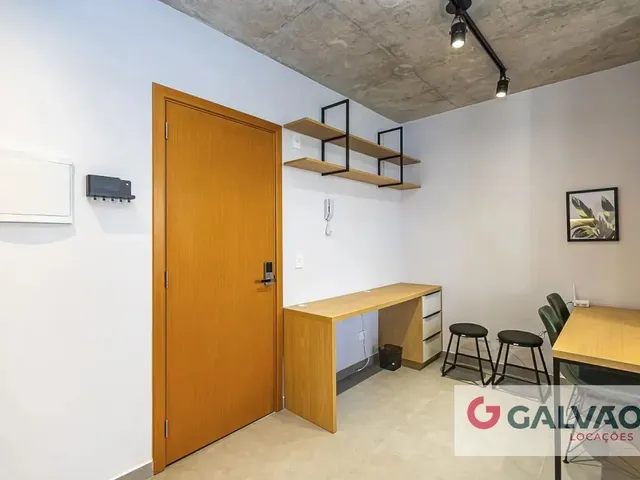 Outro 1 quarto e 1 banheiro, para alugar, no bairro São Francisco em Curitiba