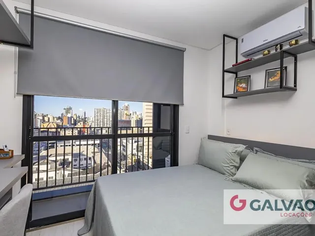 Outro 1 quarto e 1 banheiro, para alugar, no bairro Centro em Curitiba