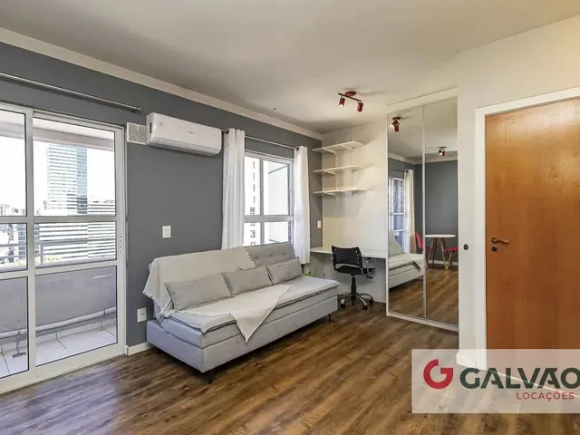 Outro 1 quarto e 1 banheiro, para alugar, no bairro Centro em Curitiba