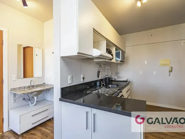 Outro 1 quarto e 1 banheiro, para alugar, no bairro Centro em Curitiba