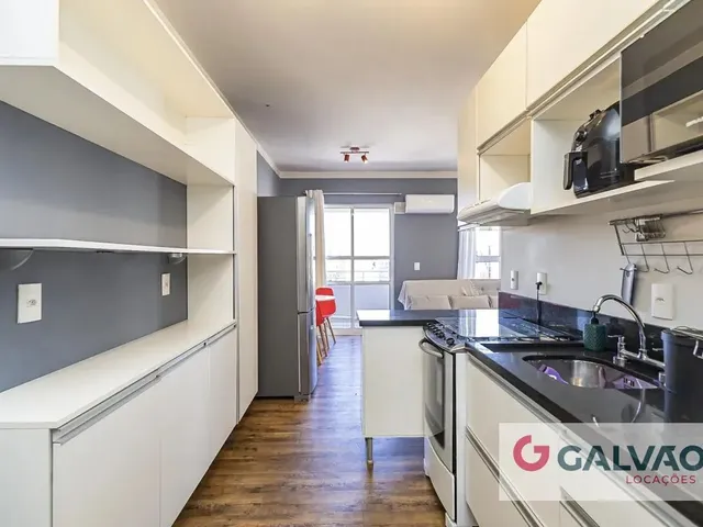 Outro 1 quarto e 1 banheiro, para alugar, no bairro Centro em Curitiba