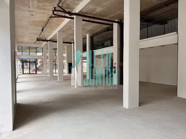 Loja com 1672m², para alugar, no bairro Jardim Paulista em São Paulo