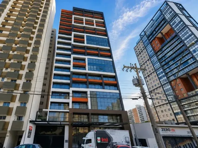Outro 1 quarto e 1 banheiro, para alugar, no bairro Centro em Curitiba