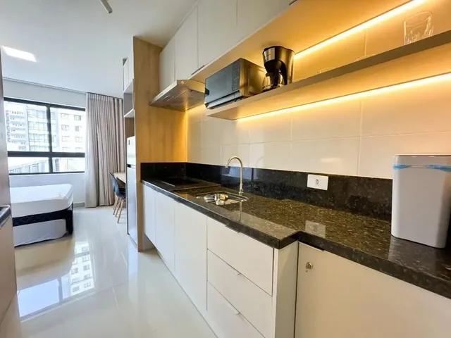 Outro 1 quarto e 1 banheiro, para alugar, no bairro Centro em Curitiba