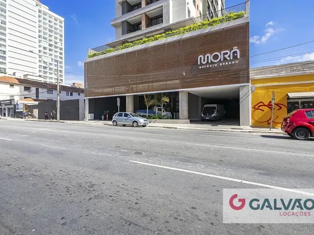 Outro 1 quarto e 1 banheiro, para alugar, no bairro Centro em Curitiba
