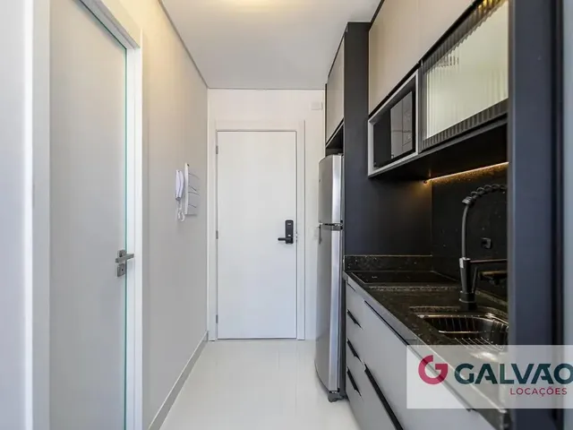 Outro 1 quarto e 1 banheiro, para alugar, no bairro Centro em Curitiba