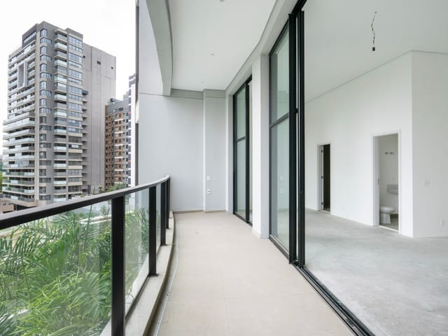 Outro com 64m² 1 quarto e 2 banheiros, à venda, no bairro Moema em São Paulo