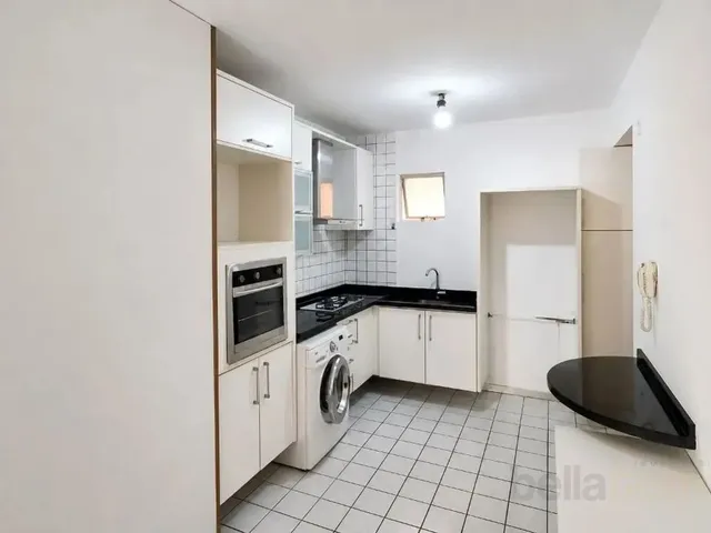 Outro 1 quarto e 1 banheiro, à venda, no bairro Centro em Curitiba