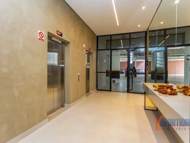 Outro 1 quarto e 1 banheiro, à venda, no bairro Centro em Curitiba