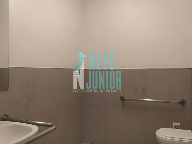 Loja com 550m², para alugar, no bairro Indianápolis em São Paulo