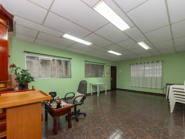 Foto do Outro - Casa de vila para venda em Jardim São Sebastião com 2 quartos, 150m² | Lares e Andares Imóveis