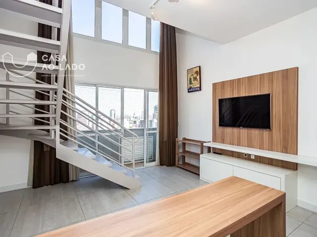Outro 1 quarto e 2 banheiros, à venda, no bairro Centro em Curitiba