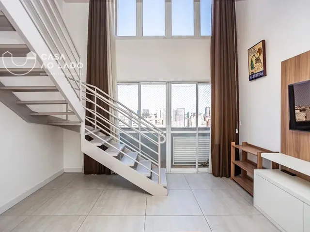 Outro 1 quarto e 2 banheiros, à venda, no bairro Centro em Curitiba