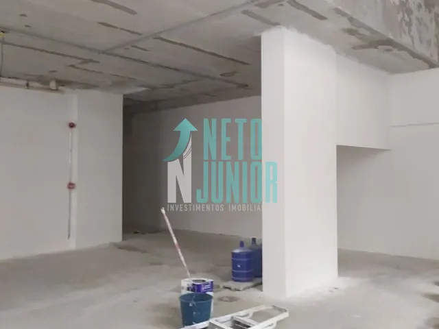 Loja com 512m², à venda, no bairro Moema em São Paulo