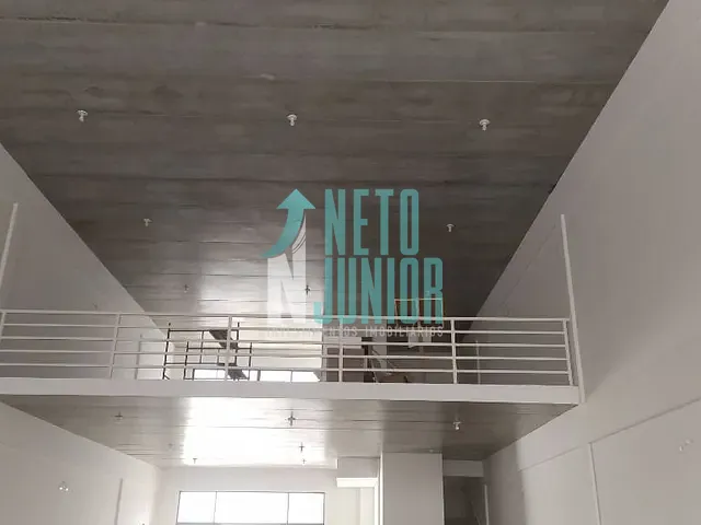 Loja com 440m², para alugar, no bairro Moema em São Paulo