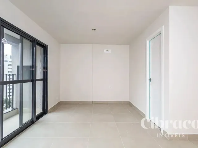 Outro à venda, no bairro Água Verde em Curitiba