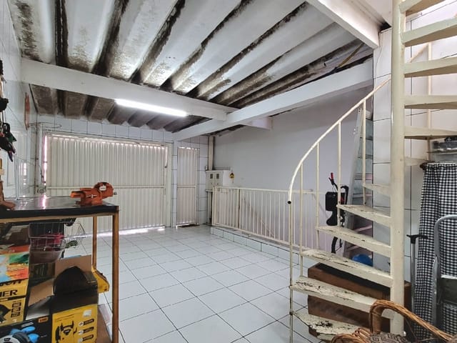 Foto do Outro - Casa de vila para venda em Ferrazópolis com 5 quartos, 259m² | Lares e Andares Imóveis
