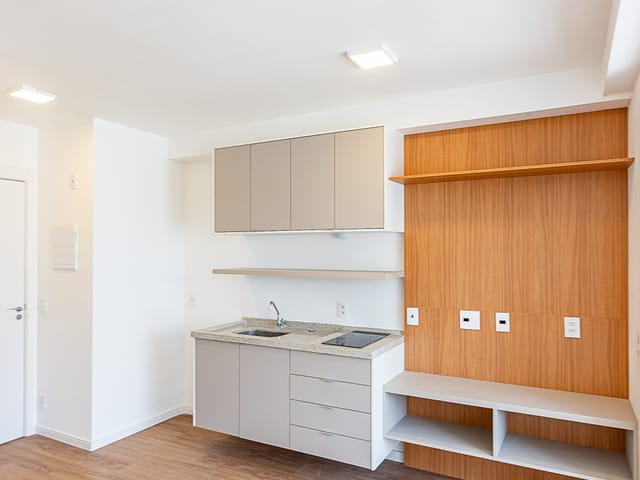 Outro com 3135m² 1 quarto e 1 banheiro, à venda, no bairro Vila Andrade em São Paulo