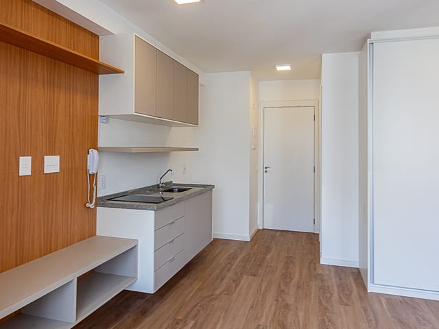 Outro com 3135m² 1 quarto e 1 banheiro, à venda, no bairro Vila Andrade em São Paulo
