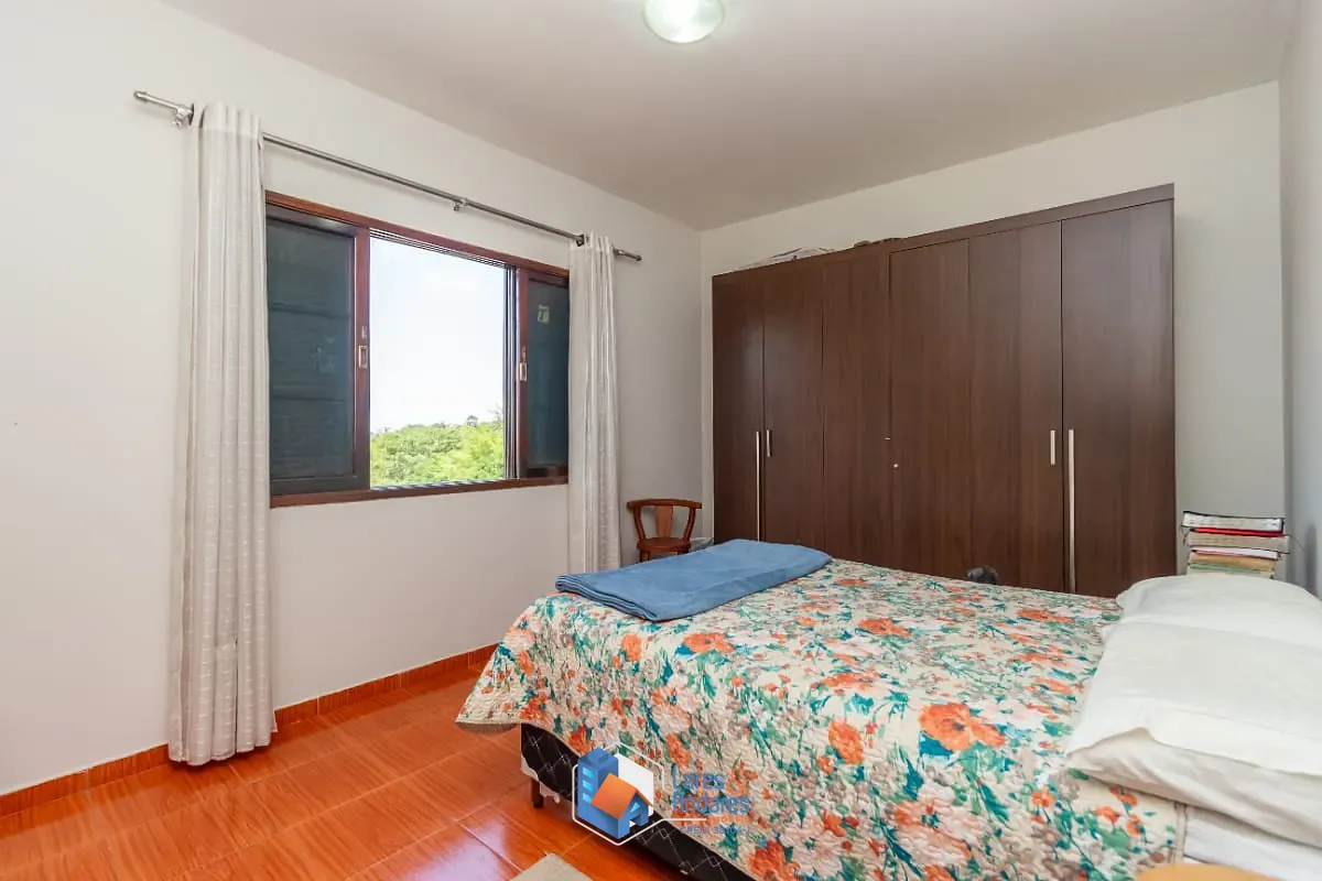 Casa, 4 quartos, 167 m² - Foto 2