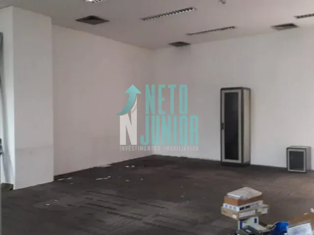 Loja com 175m², para alugar, no bairro Vila Almeida em São Paulo