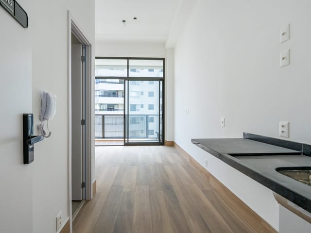 Foto do Outro - Studio para venda em Moema com 1 quarto , 28m² | Lares e Andares Imóveis