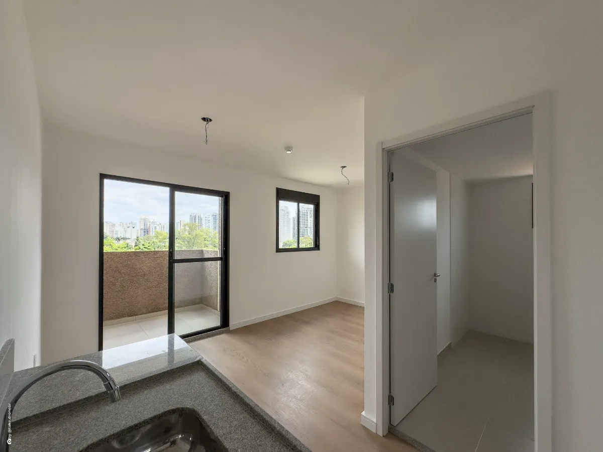 Studio para venda em Moema com 1 quarto , 28m²