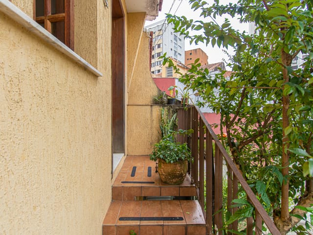 Foto do Outro - Casa de vila para venda em Vila Mariana com 2 quartos, 80m² | Lares e Andares Imóveis