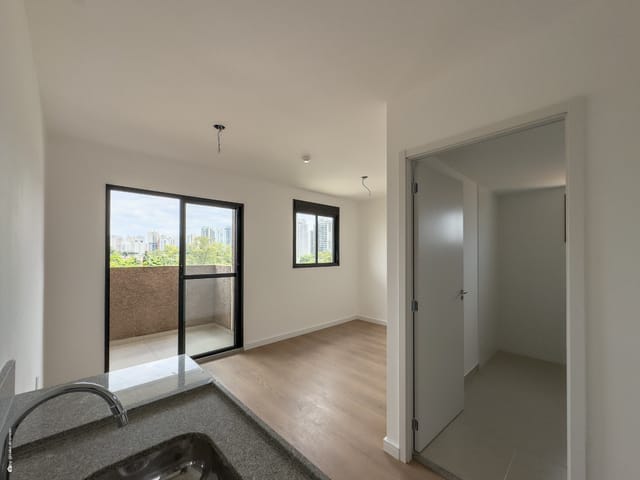 Outro com 28m² 1 quarto e 1 banheiro, à venda, no bairro Moema em São Paulo