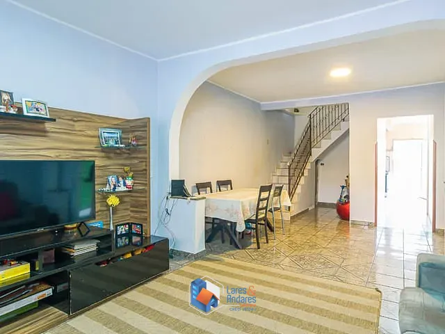 Sobrado com 120m² 4 quartos e 2 banheiros, à venda, no bairro Vila Dalva em São Paulo