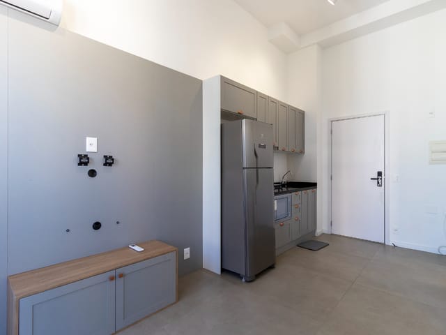 Foto do Apartamento - Apartamento tipo para venda em Moema com 1 quarto, 34m² | Lares e Andares Imóveis