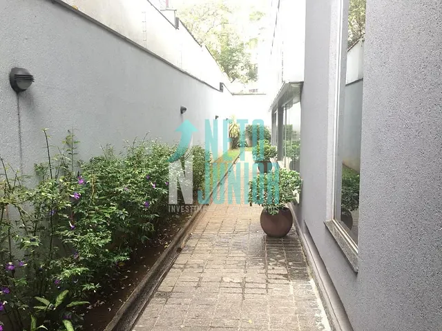 Laje com 370m², para alugar, no bairro Pinheiros em São Paulo