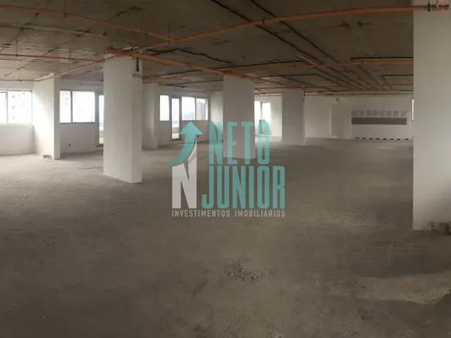 Laje com 400m², para alugar, no bairro Pinheiros em São Paulo
