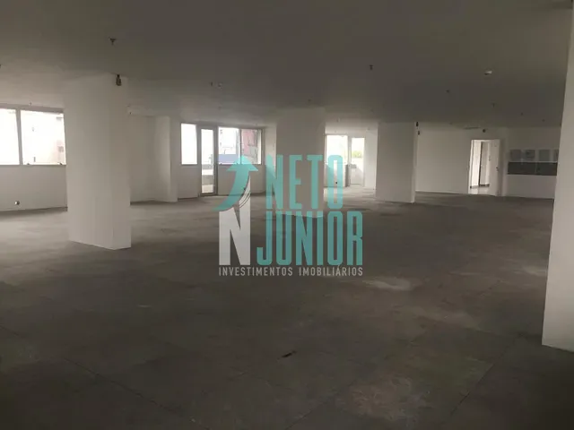 Laje com 400m², para alugar, no bairro Pinheiros em São Paulo