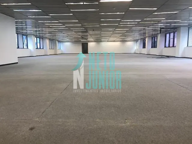 Laje com 600m², para alugar, no bairro Jardim Paulistano em São Paulo