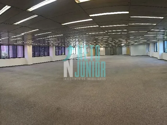 Laje com 600m², para alugar, no bairro Jardim Paulistano em São Paulo