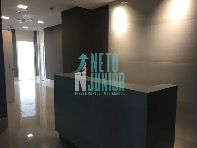 Laje com 325m², para alugar, no bairro Jardim Europa em São Paulo