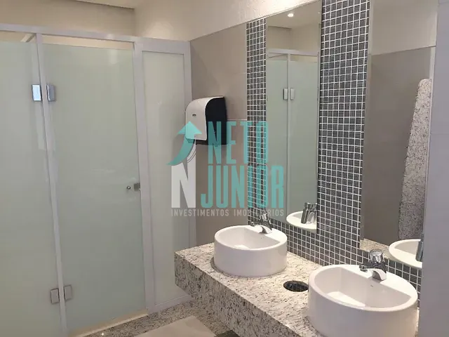 Laje com 456m², para alugar, no bairro Pinheiros em São Paulo