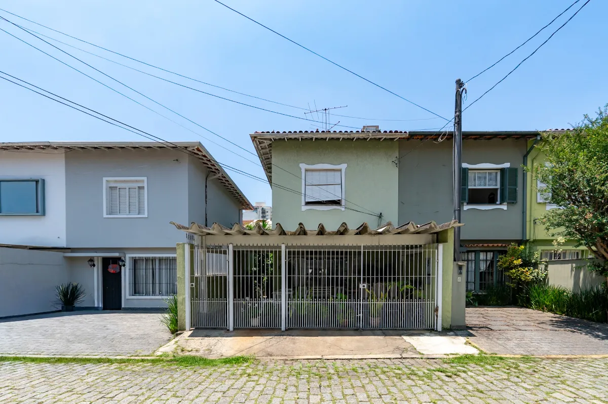 Casa de vila para venda em Vila Nova Conceição com 3 quartos, sendo 1 suíte, 150m²