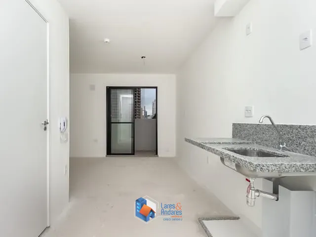 Outro com 905m² 1 quarto e 1 banheiro, à venda, no bairro Jardim das Acácias em São Paulo