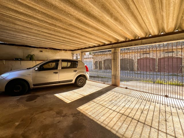 Foto do Outro - Casa de vila para venda em Suíssa com 3 quartos, 110m² | Lares e Andares Imóveis