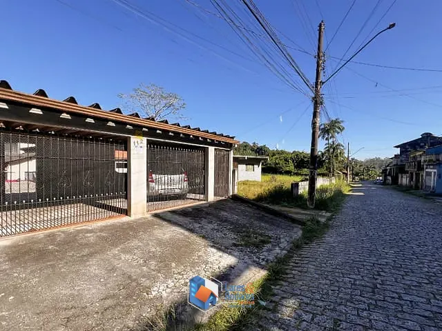 Outro com 405m² 3 quartos e 2 banheiros, à venda, no bairro Suíssa em Ribeirão Pires