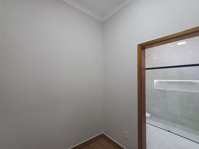 Foto do Outro - Casa de vila para venda em Jardim Natal I com 3 quartos, sendo 1 suíte, 133m² | Lares e Andares Imóveis