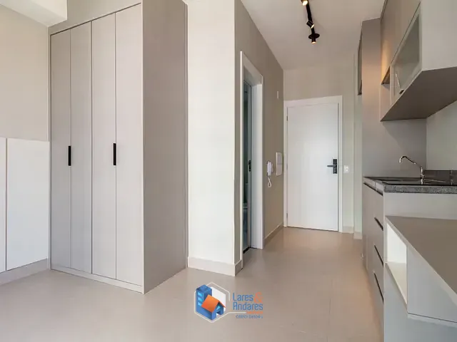 Outro com 24m² 1 quarto e 1 banheiro, à venda, no bairro Vila Cordeiro em São Paulo