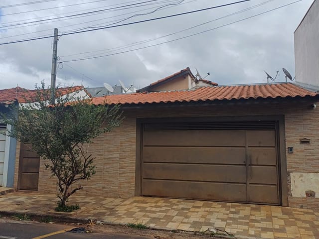 Foto do Outro - Casa de vila para venda em São Joaquim com 3 quartos, sendo 1 suíte, 217m² | Lares e Andares Imóveis
