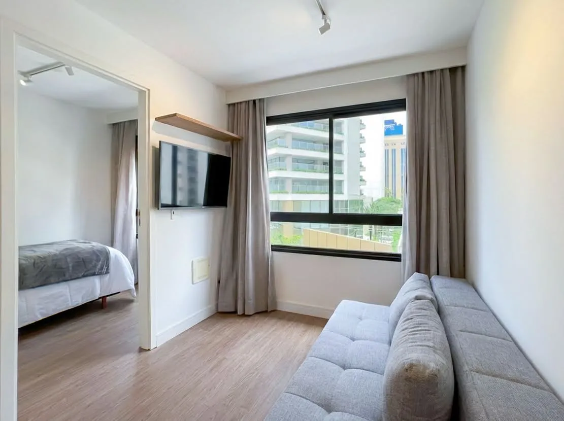 Studio para venda em Moema com 2 quartos, 34m²