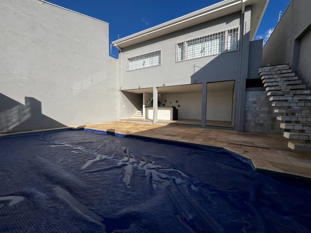 Foto do Outro - Casa de vila para venda em Vila Santa Cruz com 3 quartos, sendo 2 suítes, 280m² | Lares e Andares Imóveis