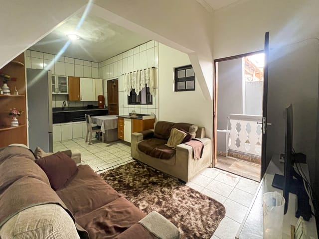 Foto do Outro - Casa de vila para venda em Vila Correia com 4 quartos, 209m² | Lares e Andares Imóveis